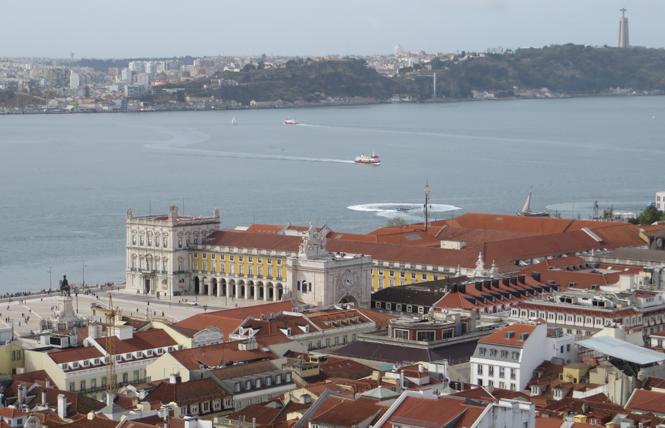 The view of Praca do Comericio on Tejo riverfront from Castelo S. Jorge is breathtaking. Photo: Charlie Wagner