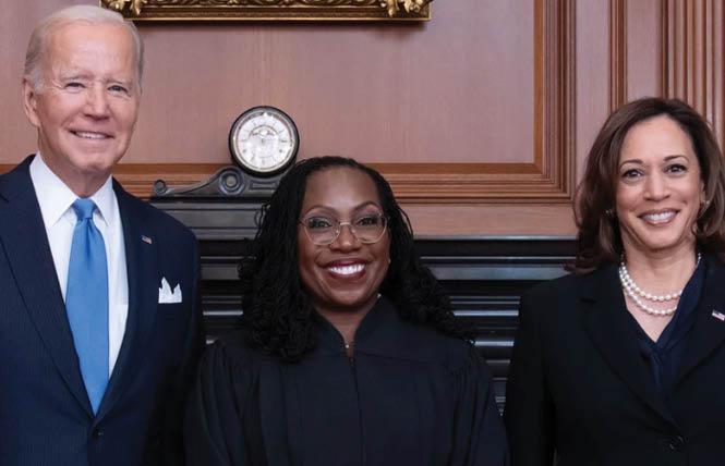 The Supreme Court held a special sitting on September 30 for the formal investiture ceremony of Associate Justice Ketanji Brown Jackson, center, which was attended by President Joe Biden and Vice President Kamala Harris. Photo: Collection of the Supreme Court of the United States