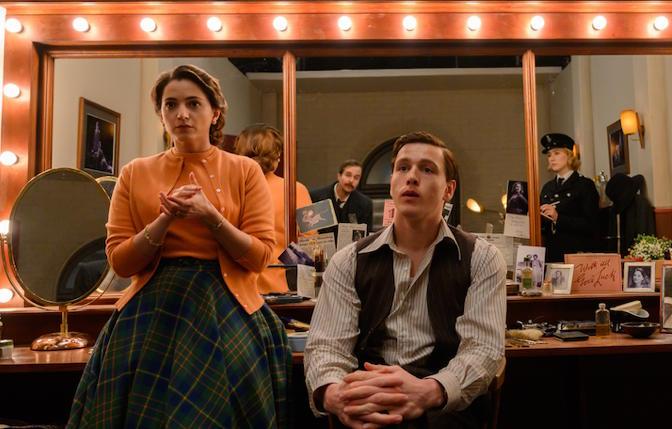 Pearl Chanda and Harris Dickinson (front), Sam Rockwell and Saoirse Ronan (in mirror) in 'See How They Run'