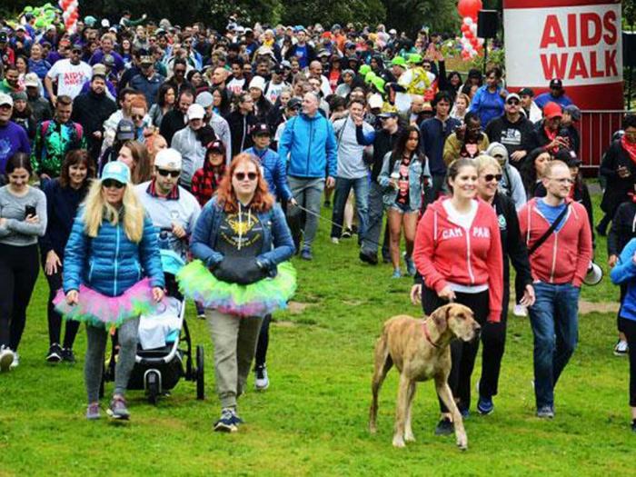 Walkers start the 6.2-mile route of the San Francisco AIDS Walk in Golden Gate Park on July 14, 2019. Photo: Rick Gerharter<br><br>