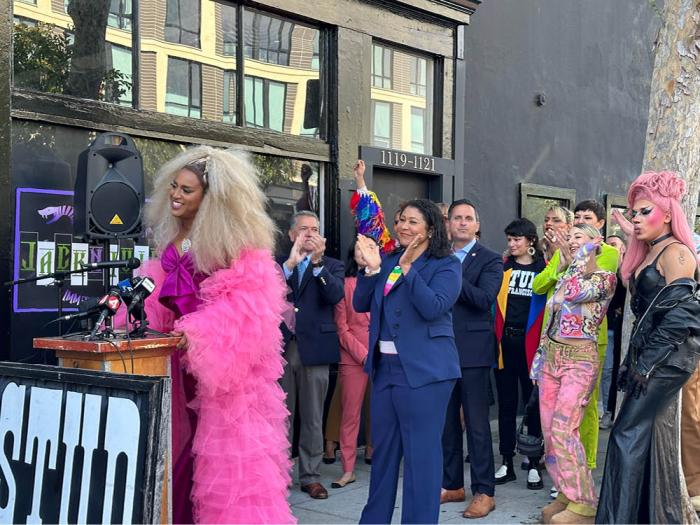 Honey Mahogany spoke at a September 5 news conference announcing the new location of the Stud Bar as Mayor London Breed applauds. Photo: John Ferrannini